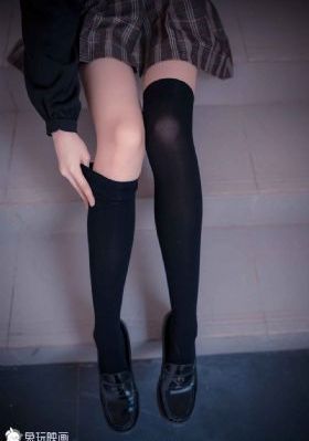 王伟足浴店探花AV88_超清高清完整版播放
