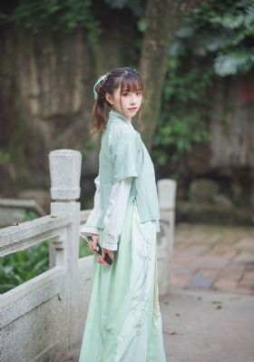 麻豆国产人免费人成免费视频_不卡在线观看