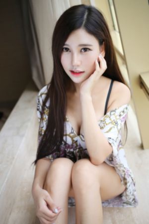 老师洗澡让我吃她胸的视频_国产剧高清完整版播放