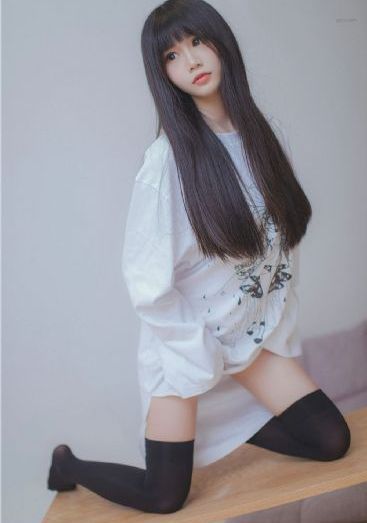 大尺度女模私拍_超清超清在线观看