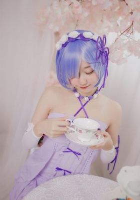 三少爷共妻高肉辣文小说推荐_4K日韩电影在线