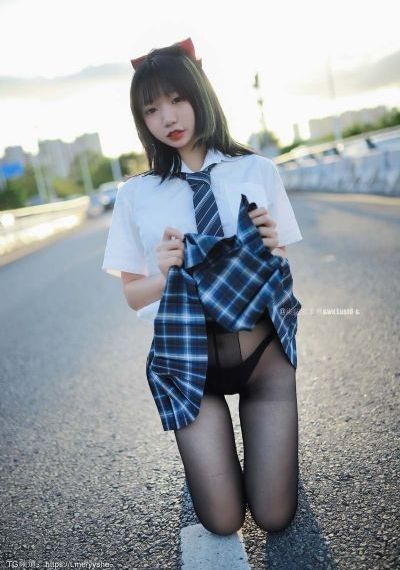 美丽姑娘免费看完整版_不卡在线观看